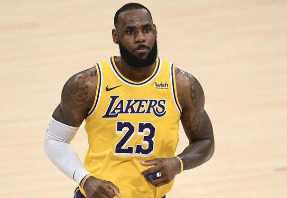 詹皇在欧洲有多受欢迎？球衣销量空两档，再排其他人