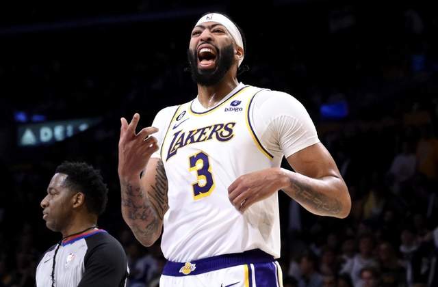 湖人3大消息！浓眉恐难拿1.67亿，西决罪臣或留队，追欧文仍有戏