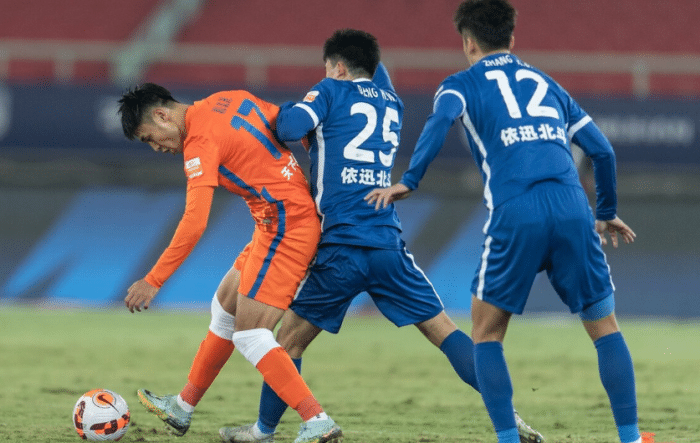 超级杯决赛！中超冠军更强：3大新援迎首秀，3大优势压泰山队一头