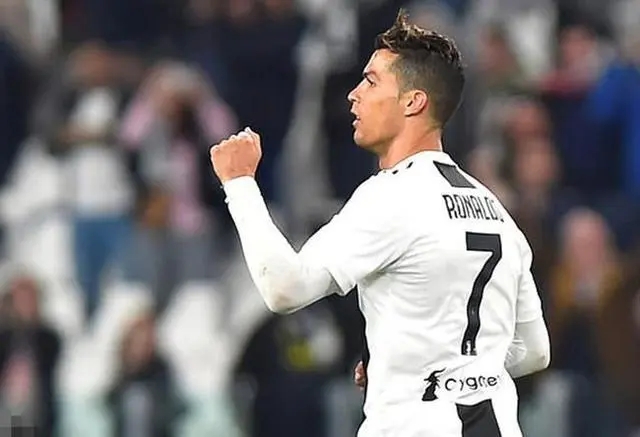 C罗梅西比赛时间是什么时候 欧冠小组赛C罗梅西终相遇