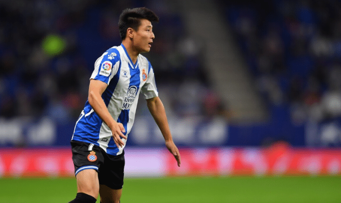 西班牙人球衣拍卖：武磊1400欧暂居首