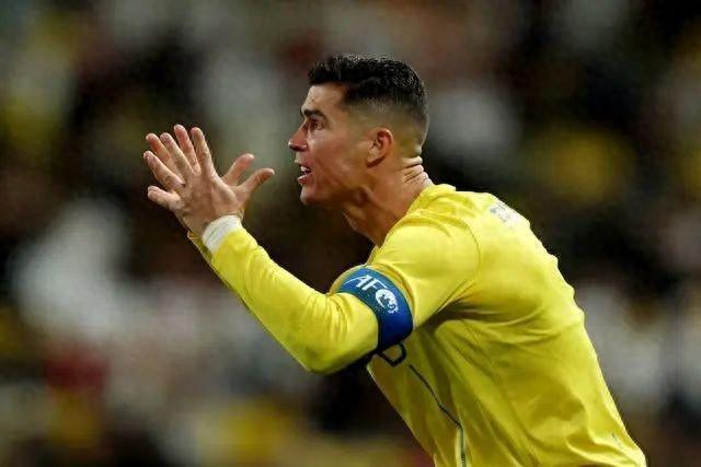 难逃禁赛？沙特联纪律部门介入！要求C罗解释争议动作，最晚周三提交