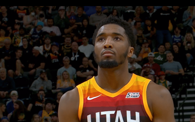 魔兽梦回巅峰三分+暴扣！14分钟9中6飙15分7板，湖人想赢球太难