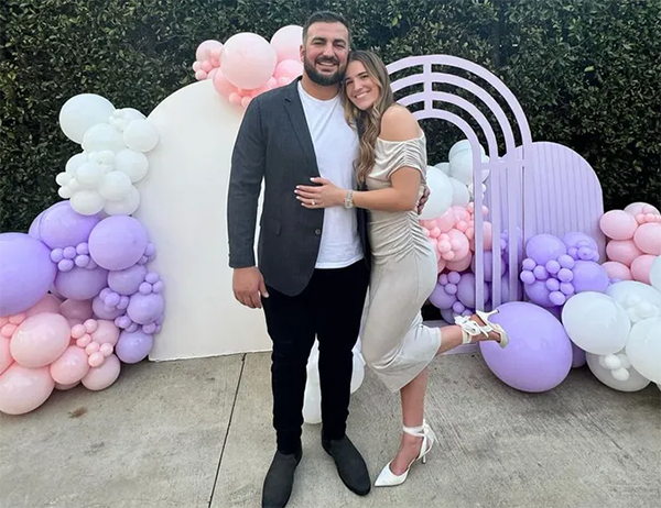 26岁女库里正式结婚：众星云集瓦妮莎祝贺 佩总和大加出席合影