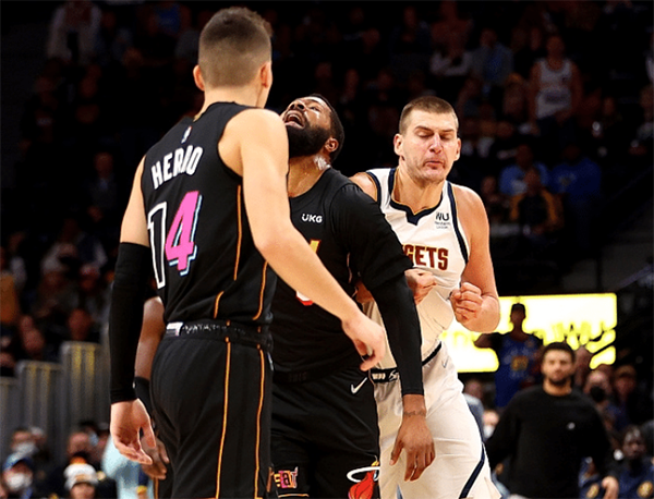 大莫再谈与约基奇冲突：警告约基奇他会报复的 透露自己没受什么伤