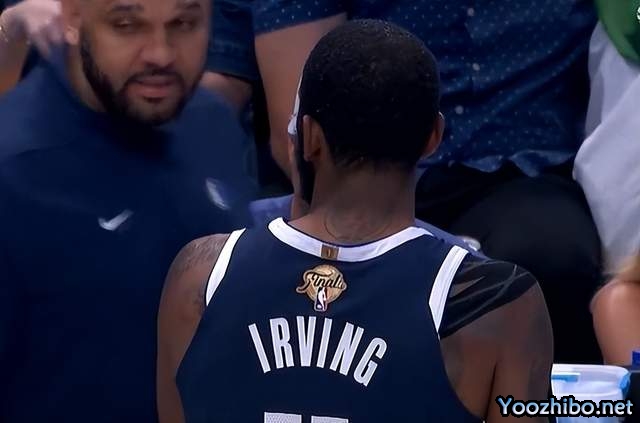 独行侠G4首节占优 东契奇13分率队领先