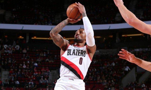 17000分里程碑！利拉德成同届第一人 状态回暖打爆湖人