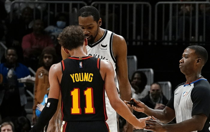 杜兰特因骂球迷被罚2.5万美元！评论欧文最新动态 力挺兄弟搞事业