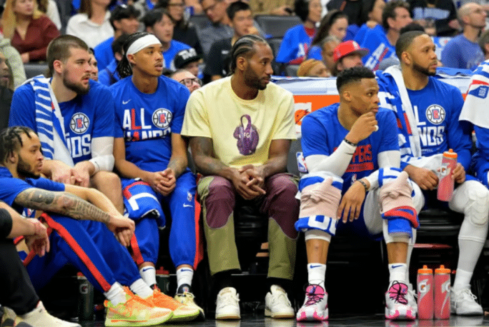 快船官宣莱昂纳德缺战G4！缺少卡椒继续输？名记感慨：系列赛已结束