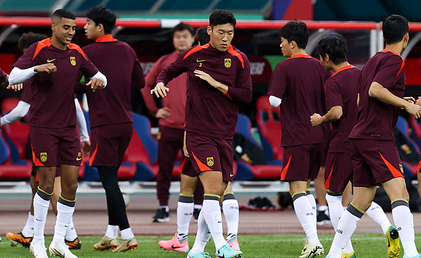 曝国足上海集中，不补新人，37 岁于汉超因两短板无缘回归