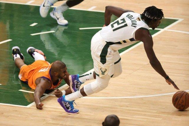 末节限制对手命中率排名出炉：霍乐迪第一追梦第二！詹姆斯排第八