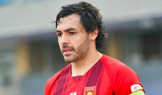 记者：高拉特彻底无缘代表国足参加12强赛