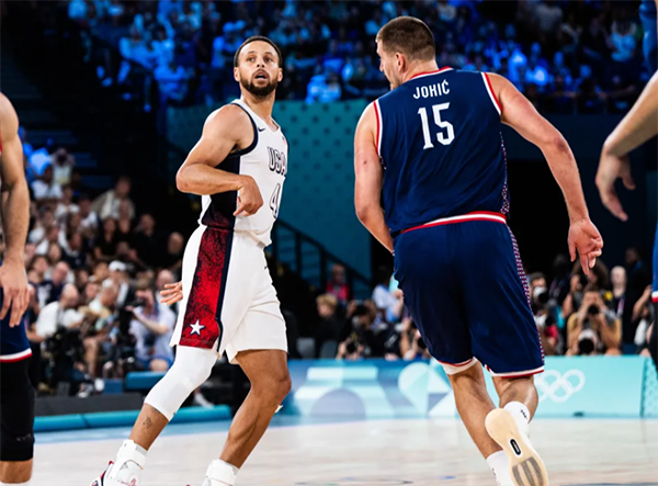 库里爆发狂刷纪录，携手詹姆斯激情庆祝晋级