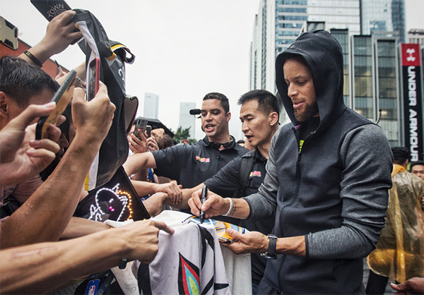 库里五年后再启中国行，篮球盛宴拉开帷幕