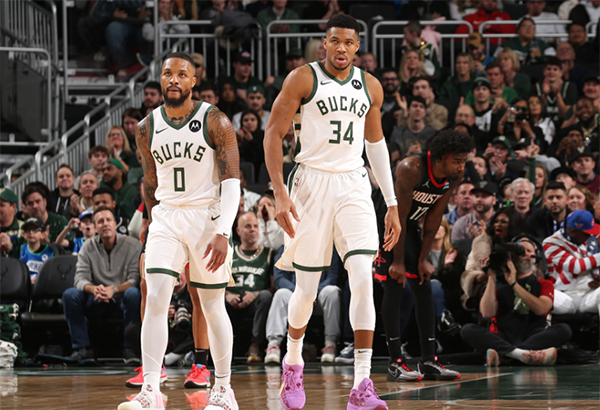 雄鹿双巨65分狂刷纪录：字母哥加冕队史篮板王 火箭将帅都被驱逐