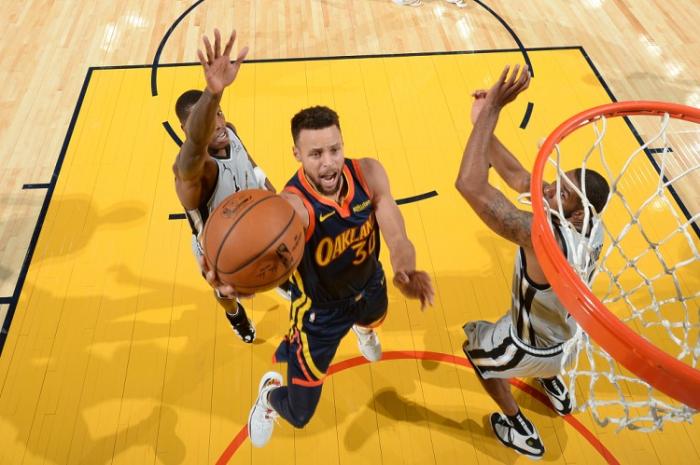 22分大胜马刺！维金斯撂狠话，怀斯曼表白追梦，科尔：我们没上限！