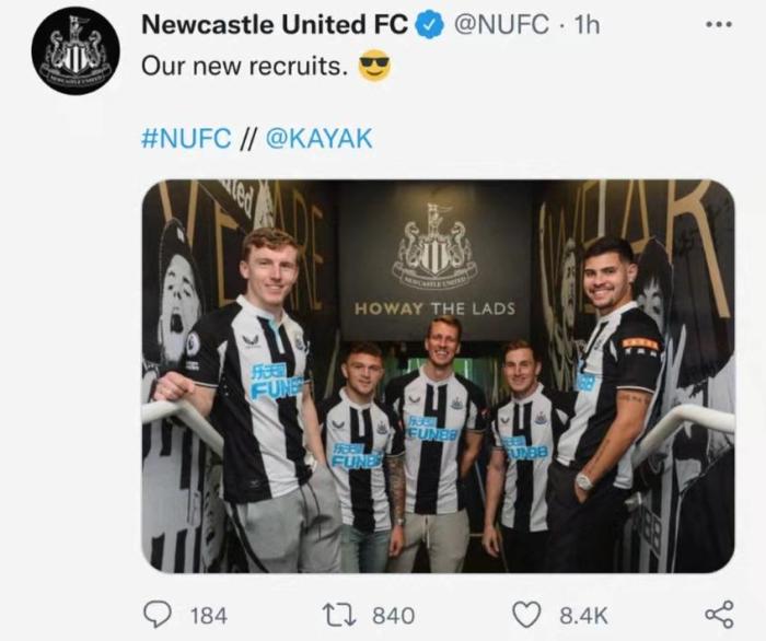 突发！海沃德脚踝被压伤一瘸一拐离场，黄蜂官宣左踝扭伤提前退赛