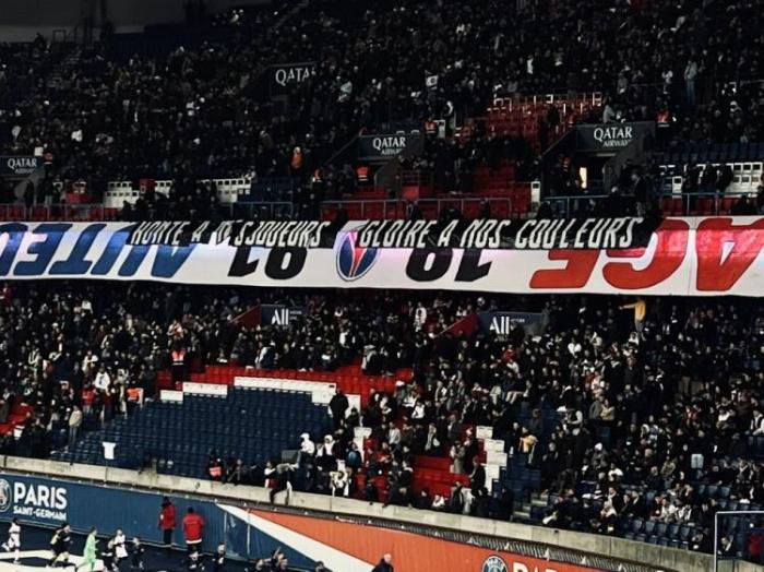 拉莫斯每次触球都被嘘，巴黎球迷：为球员感到羞耻