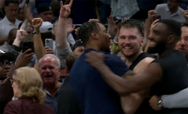 神转折！西部第一黯然出局，库班狂欢，东欧组合剑指冠军