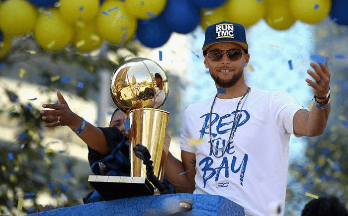 难说再见！勇士又一功勋宣布离开，陪勇士队走过最辉煌的10年