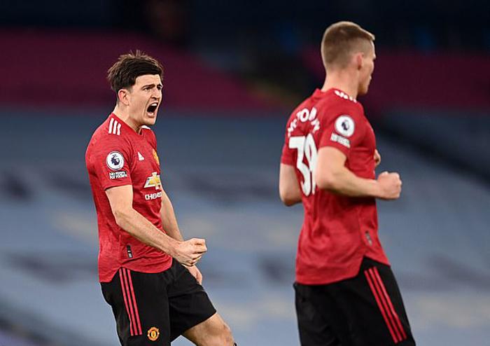 曼联队长自称对队友要求很高，是合格领头人！搭档嘲笑他脑袋真大