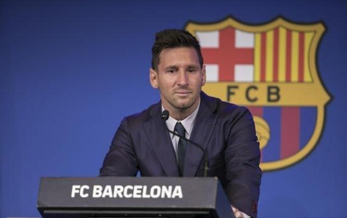 巴萨为何二次给梅西续约合同？太狠了，巴萨连体面离开都不给梅西