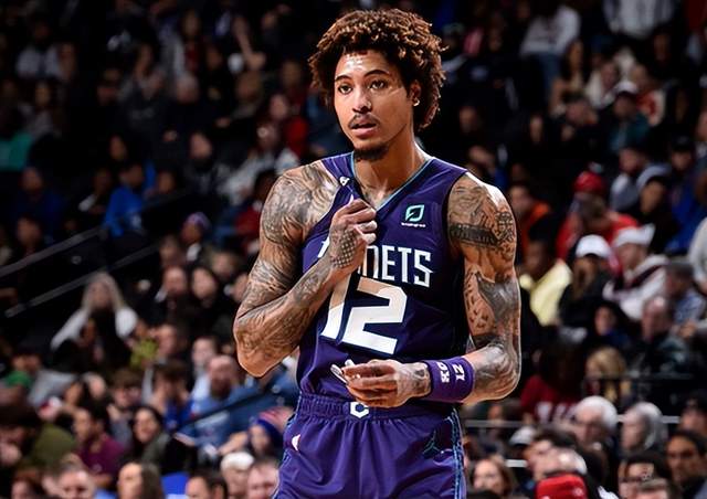 20+5悍将仅拿底薪，1.8亿豪阵再添强援，哈登前途未卜