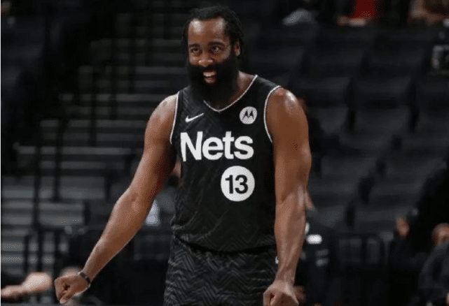 密集赛程背锅？詹库领衔4大超巨或全部伤缺：最能扛的哈登也顶不住了