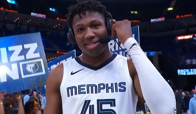 大爆冷！2.1亿豪阵彻底崩盘，库里连续低级失误，赛后绝望离场