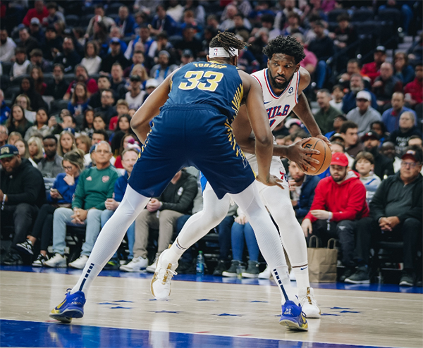 76人双核轰87分狂刷纪录：马克西50分生涯之夜 全场为大帝高呼MVP