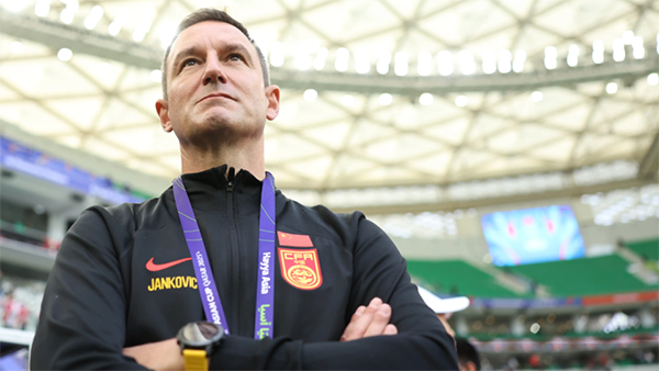 52岁国足弃帅扬科维奇发声 虽遭解雇仍力挺国足战泰国