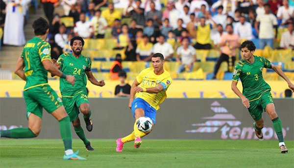 决赛之王！C罗剑指利雅得新月，对手豪言被打脸，强势冲击首冠