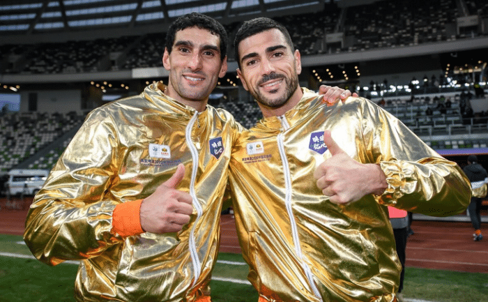 接近官宣！2名“新佩莱”已入泰山队，郝伟2大变革受阻：重走老路