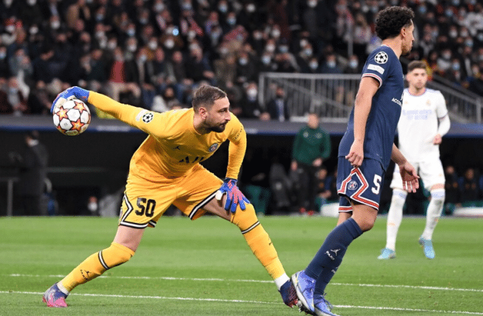 巴黎惨败引内讧！欧洲MVP送大礼，内马尔指责他遭反击，险些动手