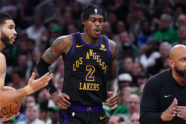 曝范德彪可能赛季报销：惨遭严重脚伤 湖人又遭重创太倒霉