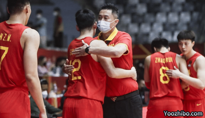 回家！中国男篮结束7天隔离，周琦登机前感慨：空气都是香的