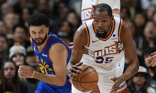 一波三折！约基奇丢绝杀，杜兰特死神降临：加时赛轰制胜球