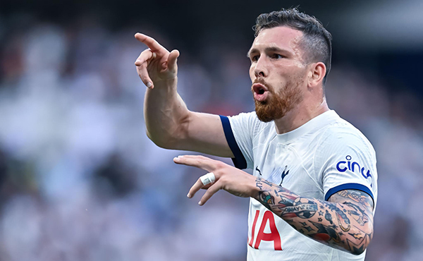 曼联有意引进热刺中场赫伊别尔 热刺愿出售