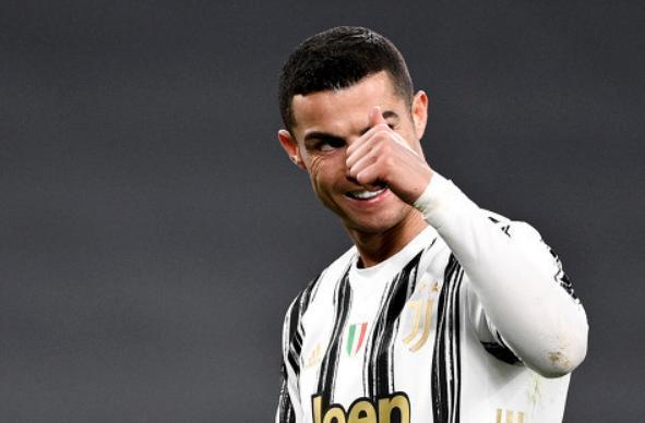 名记：替补是C罗自己的要求，他想在今夏离队