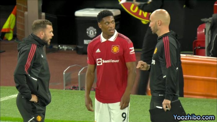 滕哈格宣布马夏尔再伤无缘曼联战圣徒！C罗或重返首发，胖虎首秀