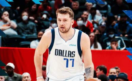 西部第3惨败东部第12，狂输32分被锤爆，超巨脸色铁青