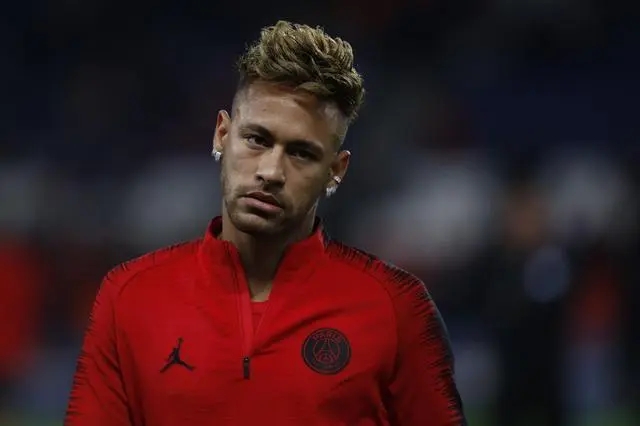 历史上巴西足球明星最强的是谁？巴西足球明星都有谁？