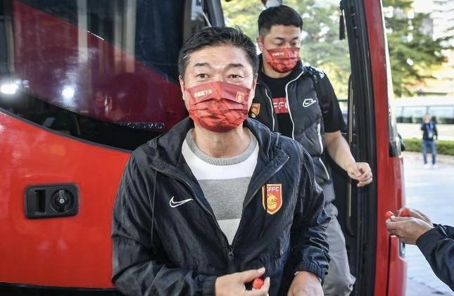 咋踢山东？记者：河北队事先不知12名主力请假