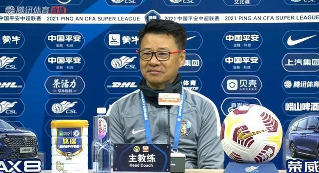 遭遇10连败后，青岛队主教练吴金贵提出辞职