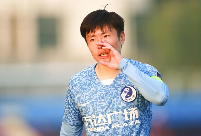 官宣！大连人俱乐部+8人遭重罚，罚金83万，不影响决战，万达不退