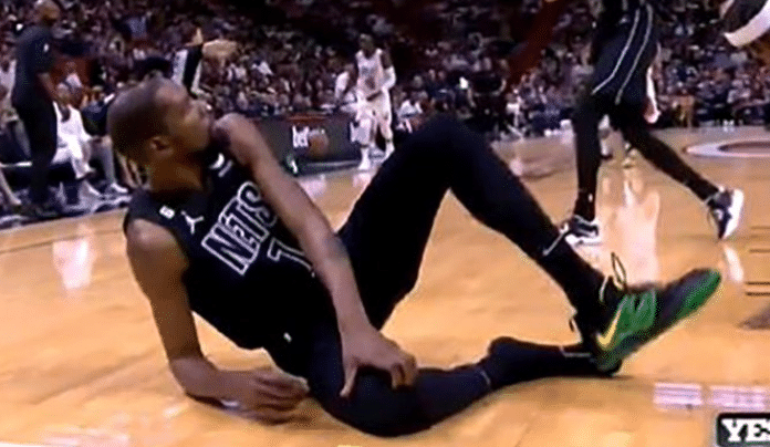 一文详解杜兰特膝伤：伤情确诊预计伤停1个月 连续2年遭误伤太倒霉