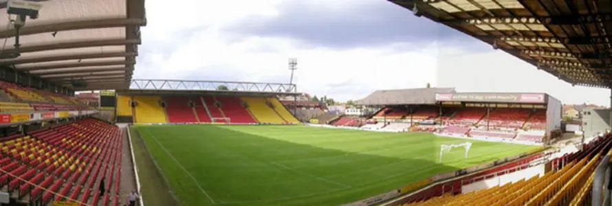 英超沃特福德场馆-维卡里吉路球场