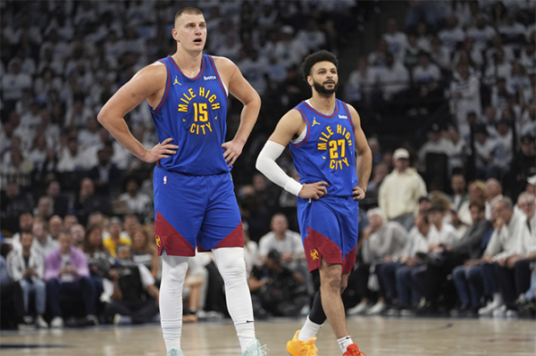 约基奇24+14+9 掘金大胜森林狼：三夺 MVP后带队拿下G3