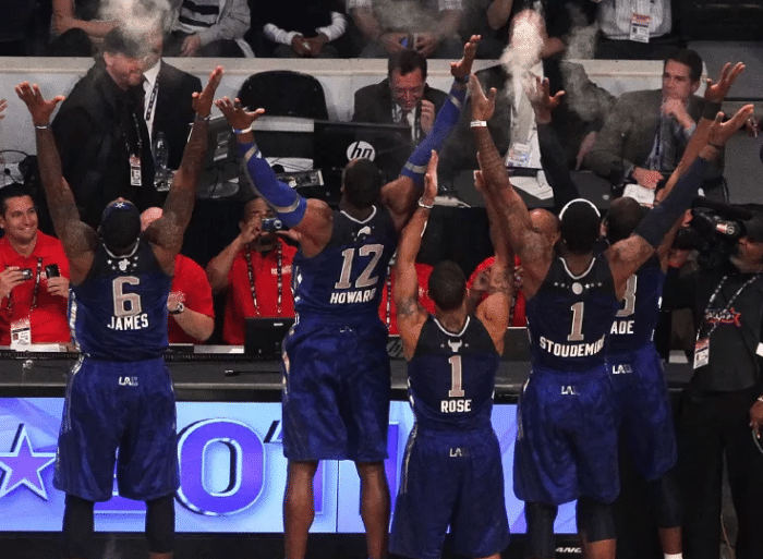 强壮！霍华德巅峰时期体型有多恐怖？简直就是漫画里的超级赛亚人