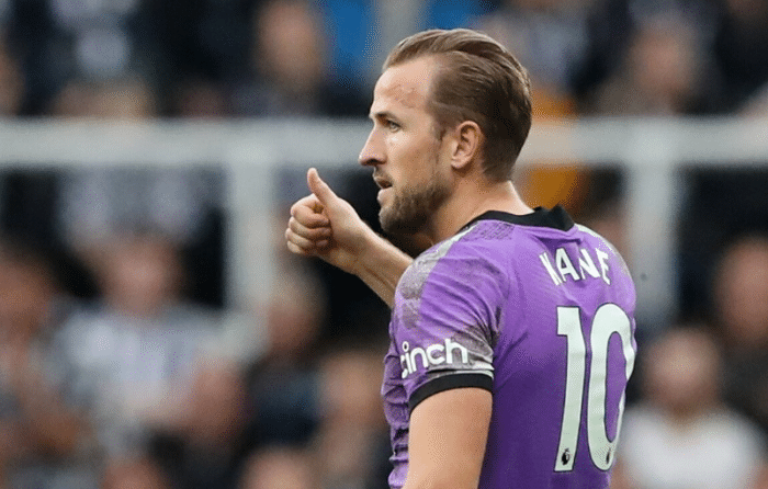 抢购凯恩，冲欧冠冠军！曼城先放4500万欧射手，巴萨即将官宣转会